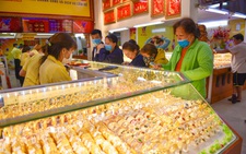 Giá vàng tăng vọt vì tin Trung Quốc nhập hàng trăm tấn vàng