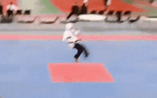 Gây tranh cãi: Nữ võ sĩ có thai 8 tháng thi đấu giành huy chương vàng taekwondo