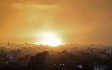 160 máy bay Israel nã tên lửa xuống Gaza