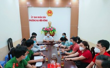 Chủ tịch phường họp để trợ giúp bốn bà cháu nghèo khổ