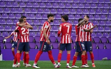 Suarez ghi bàn đưa Atletico Madrid lên ngôi vô địch La Liga