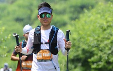 Bác sĩ chạy trong phòng làm việc 10km mỗi ngày khi cách ly tại Bệnh viện K