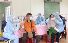 Sở Y tế TP.HCM đề xuất rút ngắn thời gian theo dõi sau tiêm vắc xin và xét nghiệm kiểm tra F0, F1