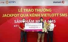 Tâm sự của 2 tỉ phú mua xổ số qua Vietlott SMS