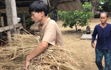 Kỳ thi của hai bà cháu
