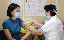Singapore tiêm phòng đầy đủ 80% dân số, tỉ lệ cao nhất thế giới