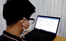 Khô mắt, mỏi mắt trong mùa dịch: chữa ra sao?