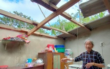 Lốc xoáy ở Quảng Nam làm nhà tốc mái, miền núi xói lở đập tràn