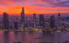 Bức tranh kinh tế Việt Nam 2021: Nhìn lại những gam màu sáng - tối