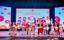 Chương trình ‘Sinh Con, Sinh Cha’ đến Nghệ An