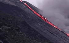 Dòng dung nham khổng lồ từ núi lửa Stromboli