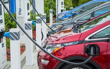 Pin xe điện kèm máy sưởi nhỏ có thể sạc 70% trong 11 phút, nhanh như đổ xăng