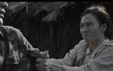 'Tro tàn rực rỡ' tung trailer: 'Lửa đẹp lắm, lửa làm em mê mẩn'