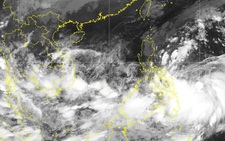 Áp thấp nhiệt đới phía đông Philippines mạnh lên thành bão Nalgae, hướng vào Biển Đông