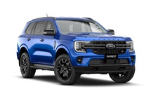 Ford Everest đời mới thêm bản Sport: Bình mới, rượu cũ