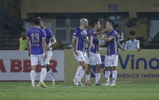 Thắng đậm Đà Nẵng, Hà Nội FC trở lại ngôi đầu