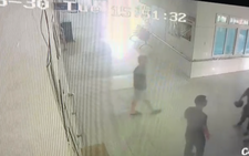 Khởi tố nhóm thanh niên vác hung khí vào trung tâm y tế truy sát đối thủ
