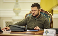 Tổng thống Ukraine nói không kêu gọi NATO tấn công phủ đầu Nga