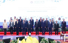 ASEAN trước thách thức cạnh tranh Mỹ - Trung