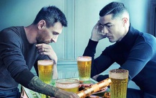 Ảnh chế 'khoảnh khắc lịch sử' của Ronaldo và Messi