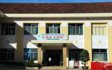 Sau bữa trưa, 1 người tử vong, 5 người nguy kịch, nghi ngộ độc rượu