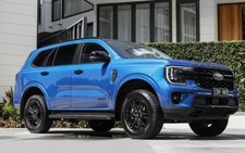 Ranger, Everest mới vẫn 'cháy hàng', Ford bất lực để khách chờ vài tháng tới cả năm