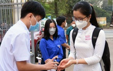 COVID-19 phức tạp, một số địa phương cho học sinh quay lại học trực tuyến