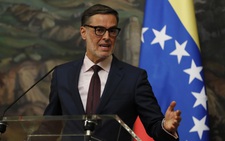Venezuela cam kết 'trung thành' với Nga nhưng vẫn bán dầu cho Mỹ