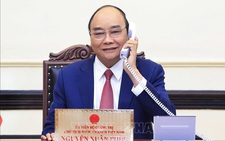 Chủ tịch nước Nguyễn Xuân Phúc điện đàm với Tổng thống đắc cử Hàn Quốc