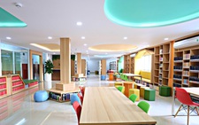 Sức hút từ thư viện với giao diện nhiều màu sắc tại Asian School