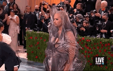 Sao chưng diện 'vương giả', tôn vinh lịch sử thời trang Mỹ trong Met Gala 2022