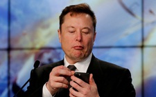 Tỉ phú Elon Musk lại gây bão với tweet về tỉ lệ sinh thấp của Nhật