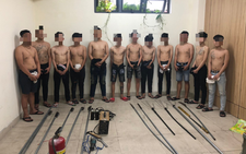 Truy xét 2 nhóm thanh thiếu niên hỗn chiến phá nát quán cháo vịt