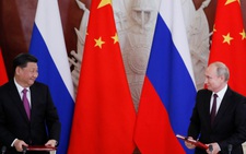Chủ tịch Trung Quốc Tập Cận Bình và Tổng thống Nga Vladimir Putin điện đàm