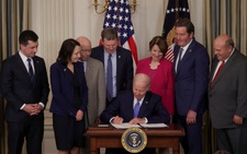 Ông Biden tin Mỹ sẽ vượt qua lạm phát an toàn