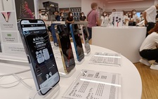 iPhone tiếp tục giảm giá, ‘dọn đường’ đón iPhone 14