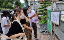 Băn khoăn đợi hộ chiếu mẫu mới