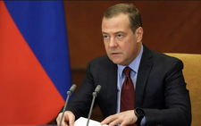 Ông Medvedev: Nếu một thành viên NATO xâm phạm Crimea, Thế chiến 3 sẽ nổ ra