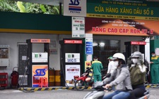 Vì sao chỉ bán xăng 'xịn'?