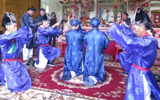 Lễ hội yến sào khởi đầu mùa du khách ra các đảo yến