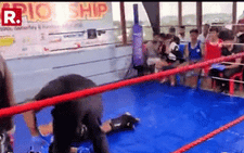 Võ sĩ Ấn Độ bị hạ knock-out rồi qua đời vì... 'không có xe cứu thương'