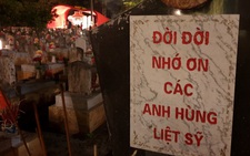 Màu hoa đỏ 'rưng rưng' giữa 10 ngàn liệt sĩ Trường Sơn