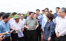 Thăm cánh đồng xứ Nghệ, Thủ tướng định hướng doanh nghiệp, nông dân phát triển ‘kinh tế xanh’