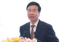 Quy định mới của Bộ Chính trị về tiêu chuẩn, điều kiện bổ nhiệm cán bộ giữ chức vụ cao hơn