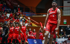 Thang Long Warriors sống lại hy vọng vào bán kết