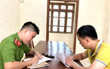 Bị bắt vì sàm sỡ nữ sinh trên đường
