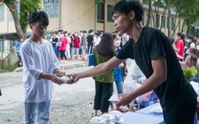 Phát xôi miễn phí cho thí sinh vùng cao
