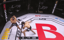 Xem võ sĩ gốc Việt An Hồ tung 'cú đá tuyệt đỉnh' thắng knock-out nhanh như chớp sau 14 giây