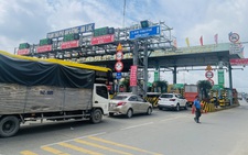 Ngày thứ 2 thu phí không dừng tại TP.HCM: Các trạm ổn định, cao tốc ùn nhẹ
