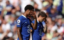 Mắc nhiều sai lầm, Chelsea nhận thất bại nặng nề trước Leeds